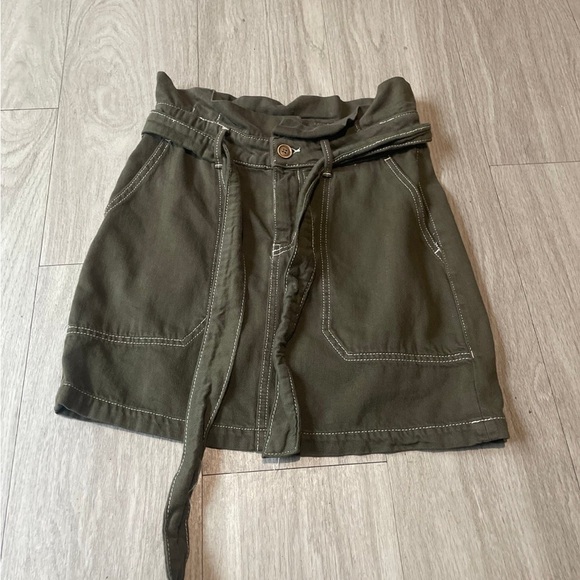 Free People Dresses & Skirts - Free People Olive Mini Skirt